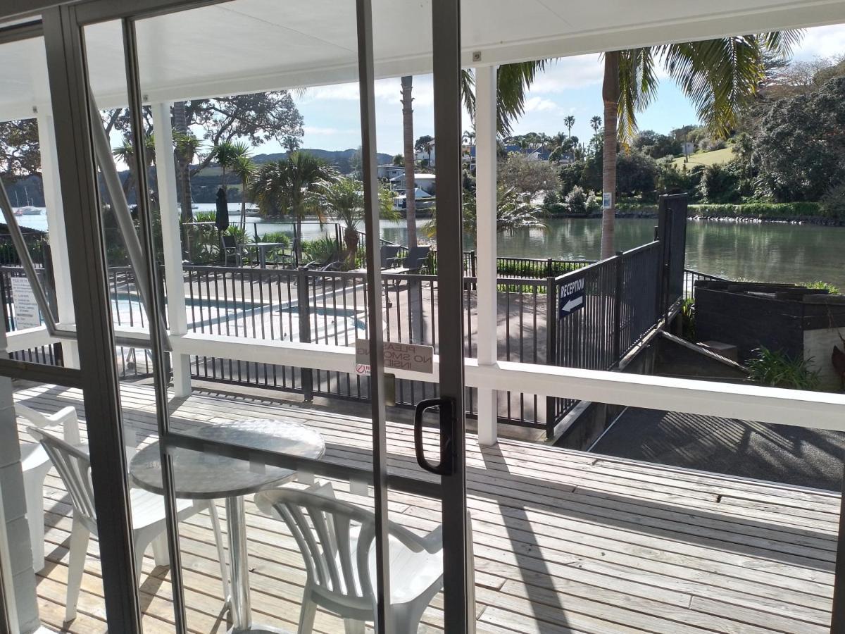 Acacia Lodge Motel Mangonui Buitenkant foto