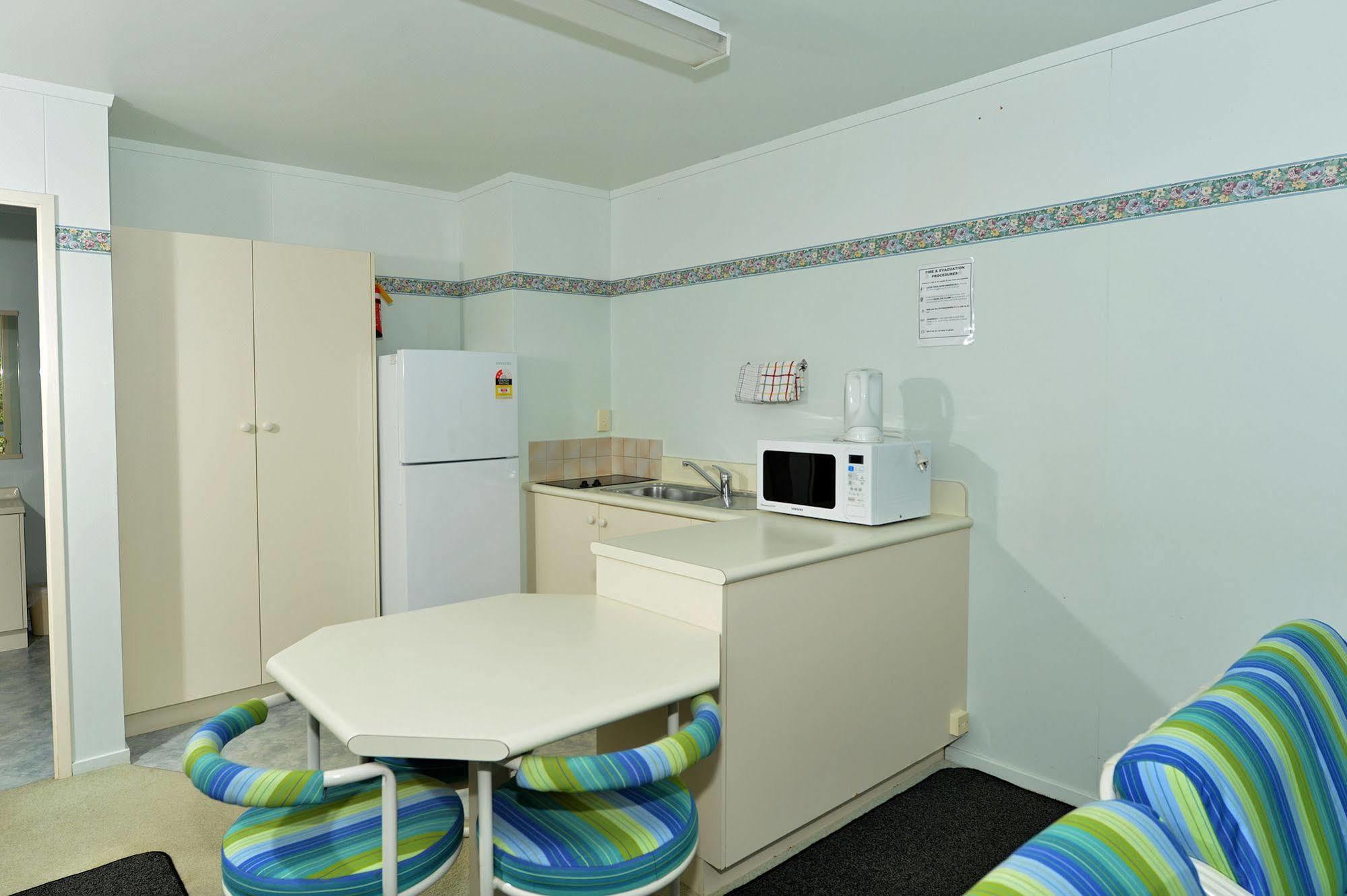 Acacia Lodge Motel Mangonui Buitenkant foto