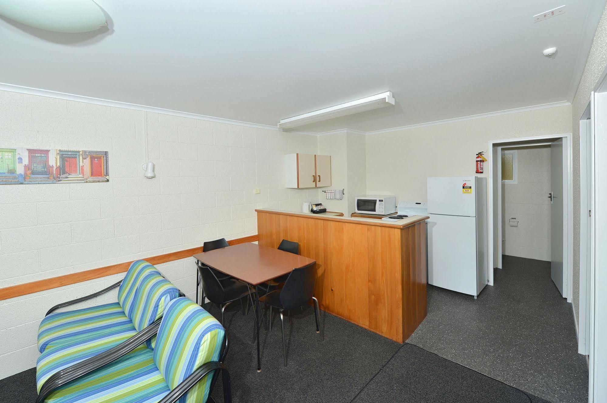 Acacia Lodge Motel Mangonui Buitenkant foto